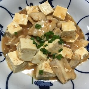 海老チリ風♡鶏むね肉と豆腐のピリ辛ケチャップ炒め